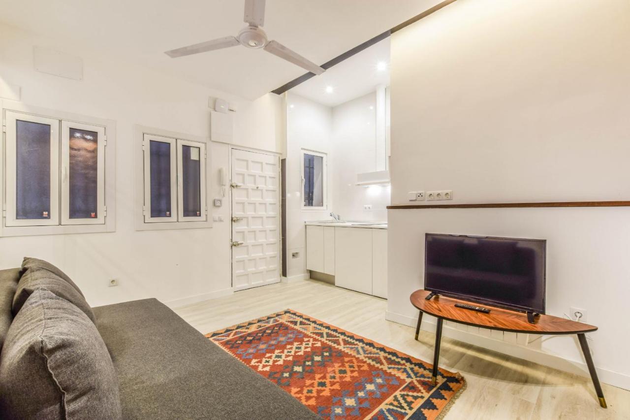 Апартаменты Apartamento En Anton Martin Мадрид Экстерьер фото